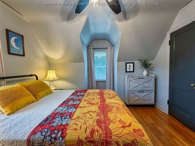 3918 Washington Ave SE, Charleston, WV 25304