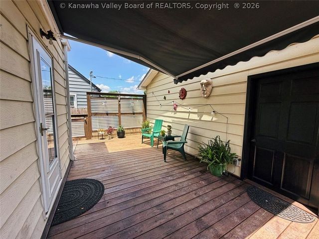 3918 Washington Ave SE, Charleston, WV 25304