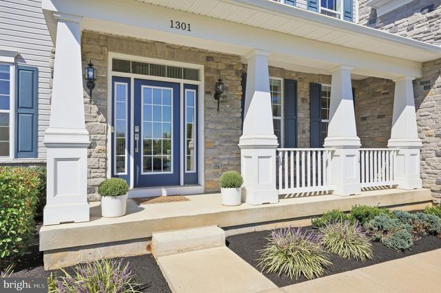 1301 MEMORIAL DR, Warwick, PA 18974
