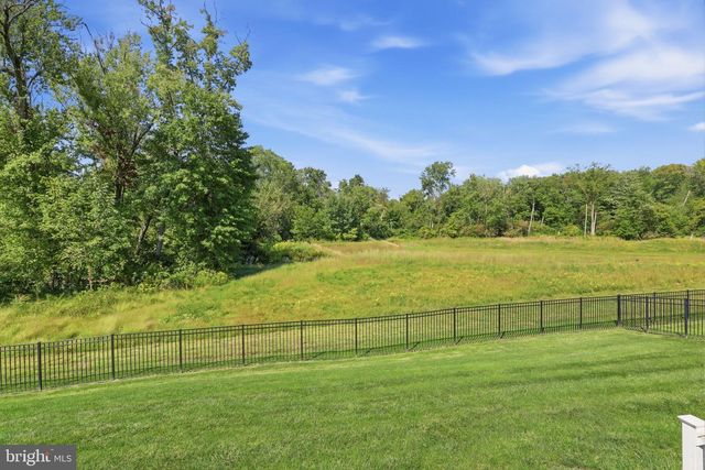 1301 MEMORIAL DR, Warwick, PA 18974
