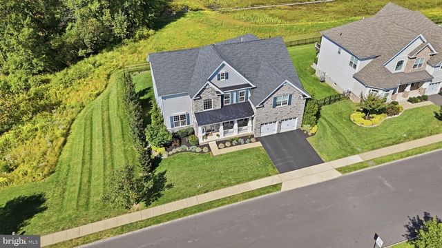 1301 MEMORIAL DR, Warwick, PA 18974