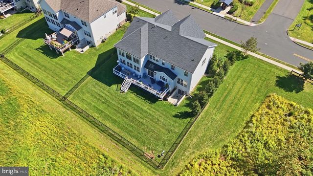1301 MEMORIAL DR, Warwick, PA 18974