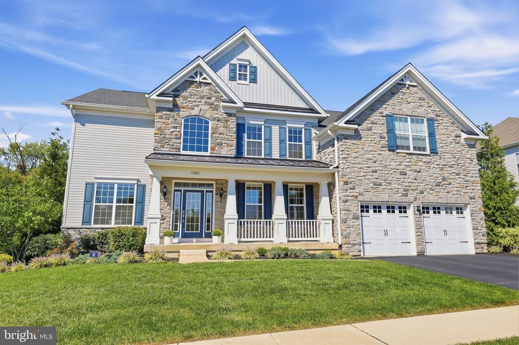 1301 MEMORIAL DR, Warwick, PA 18974