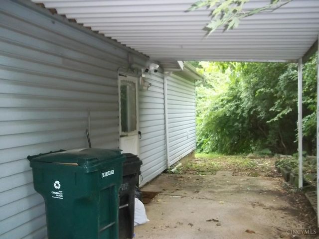 1846 First Avenue, Cincinnati, OH 45205