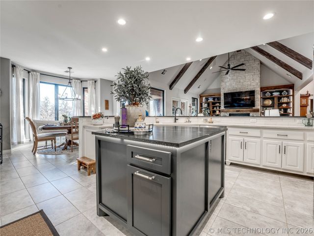 4617 Frisco Bridge Boulevard, Edmond, OK 73034