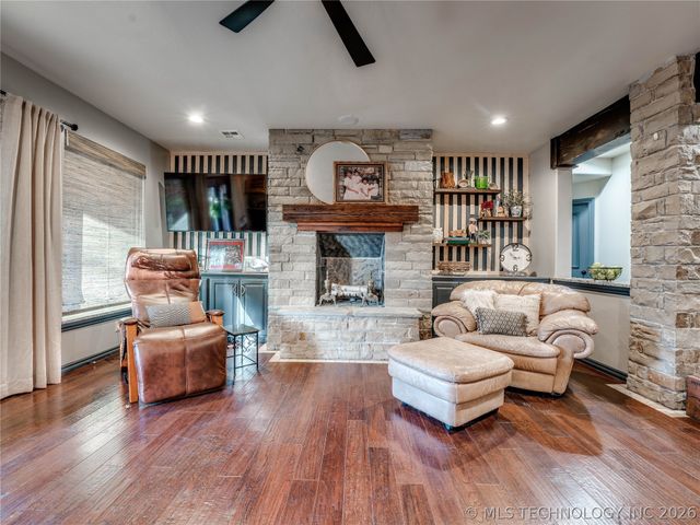 4617 Frisco Bridge Boulevard, Edmond, OK 73034