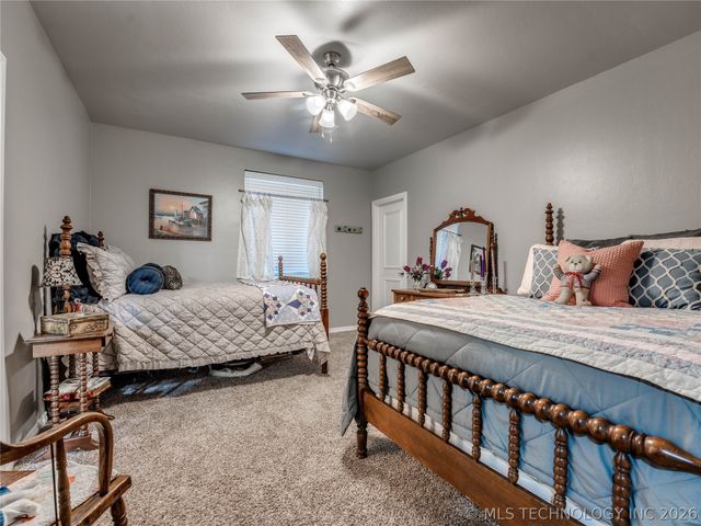 4617 Frisco Bridge Boulevard, Edmond, OK 73034