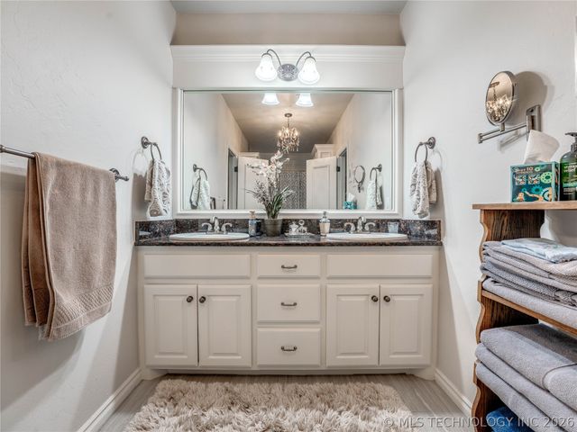 4617 Frisco Bridge Boulevard, Edmond, OK 73034