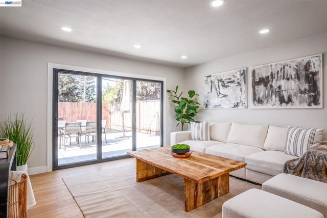 42663 Hamilton Way, Fremont, CA 94538