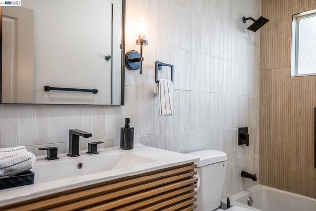 42663 Hamilton Way, Fremont, CA 94538