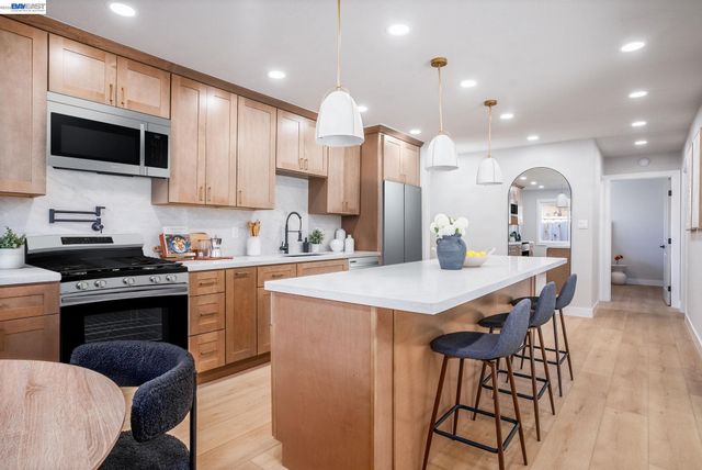 42663 Hamilton Way, Fremont, CA 94538