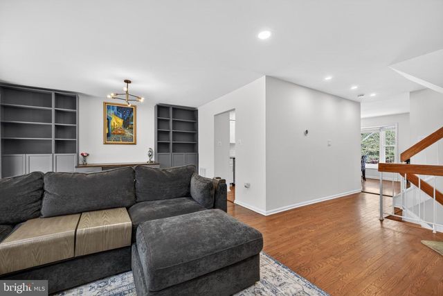 1327 CARLSBAD DR, Gaithersburg, MD 20879