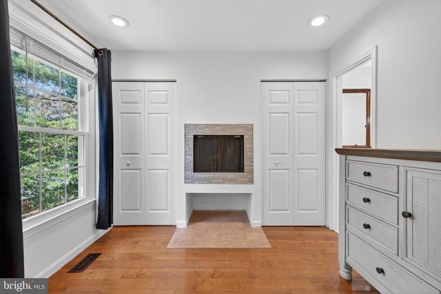 1327 CARLSBAD DR, Gaithersburg, MD 20879