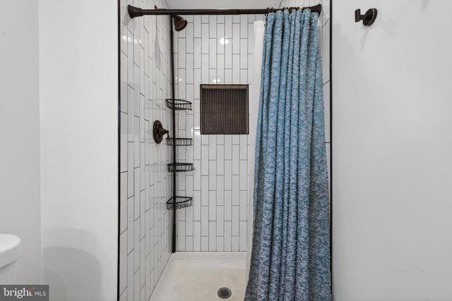 1327 CARLSBAD DR, Gaithersburg, MD 20879
