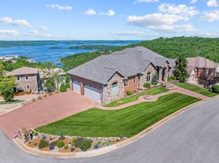 295 Split Rock Dr. Drive, Hollister, MO 65672