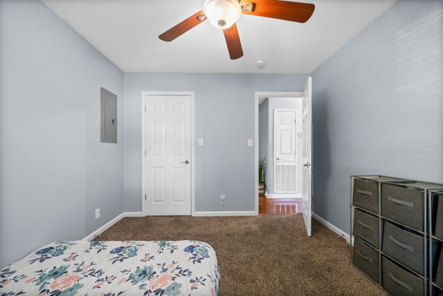 1803 Northwind Dr, Clarksville, TN 37042