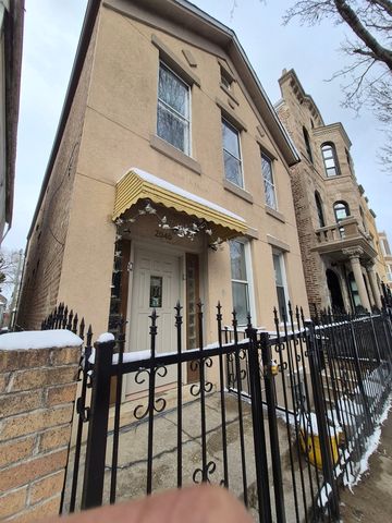 2046 W 19th Street 2, Chicago, IL 60608