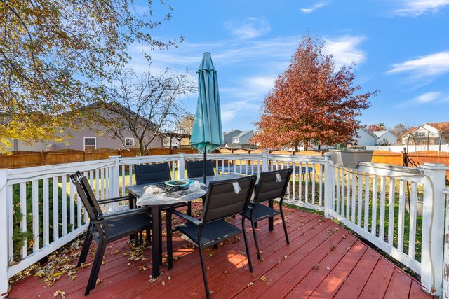 5221 W MULBERRY Lane, Monee, IL 60449