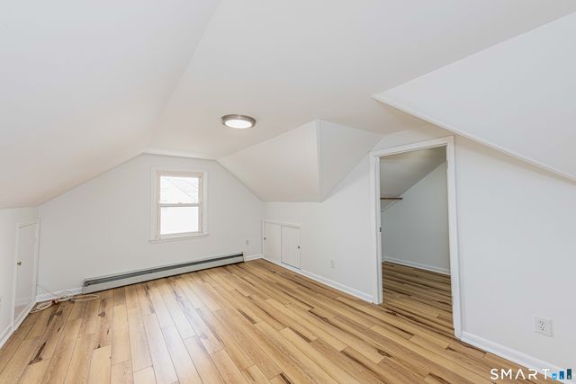 520 Goldenrod Avenue, Bridgeport, CT 06606