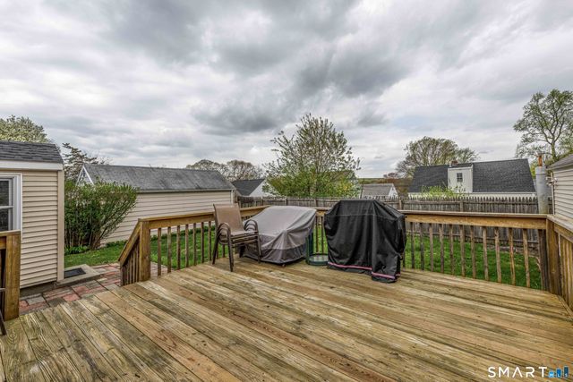 520 Goldenrod Avenue, Bridgeport, CT 06606