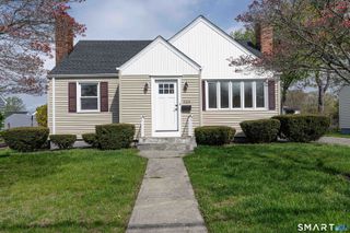 520 Goldenrod Avenue, Bridgeport, CT 06606