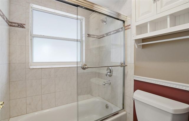 7111 HALIFAX COURT, Tampa, FL 33615