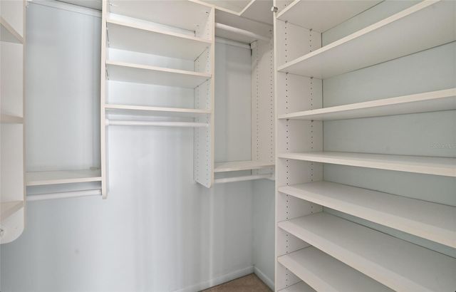 7111 HALIFAX COURT, Tampa, FL 33615