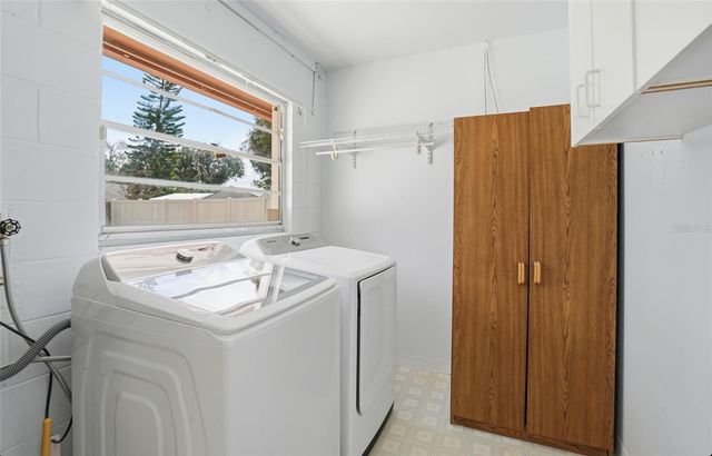 7111 HALIFAX COURT, Tampa, FL 33615