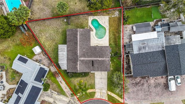 7111 HALIFAX COURT, Tampa, FL 33615