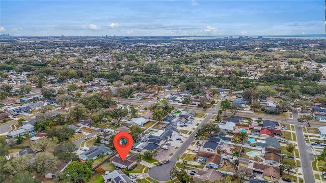 7111 HALIFAX COURT, Tampa, FL 33615