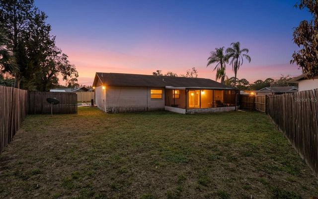 7111 HALIFAX COURT, Tampa, FL 33615