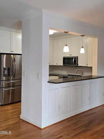 218 E Davie Street, Raleigh, NC 27601