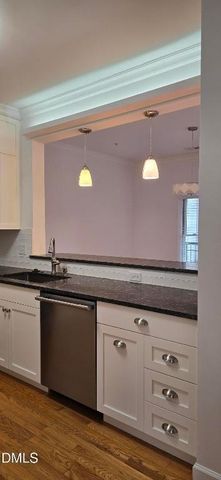 218 E Davie Street, Raleigh, NC 27601