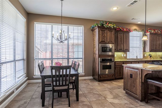 3036 Larreta, Grand Prairie, TX 75054
