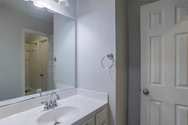 3036 Larreta, Grand Prairie, TX 75054