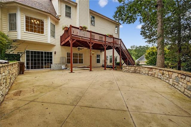 5631 Shamrock Lane, Douglasville, GA 30135