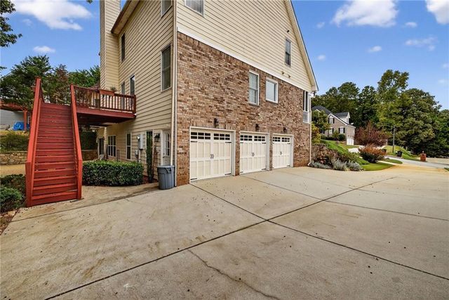 5631 Shamrock Lane, Douglasville, GA 30135