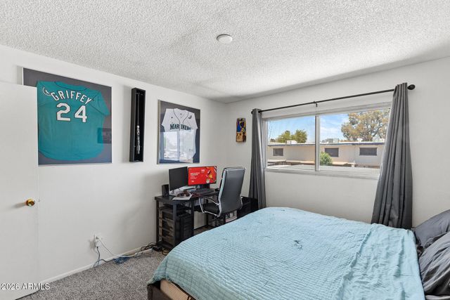 5409 W ECHO Lane, Glendale, AZ 85302