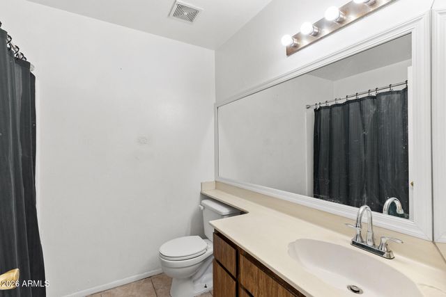 5409 W ECHO Lane, Glendale, AZ 85302