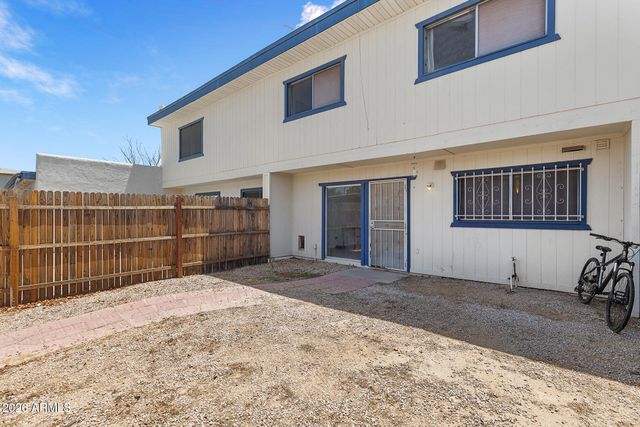 5409 W ECHO Lane, Glendale, AZ 85302