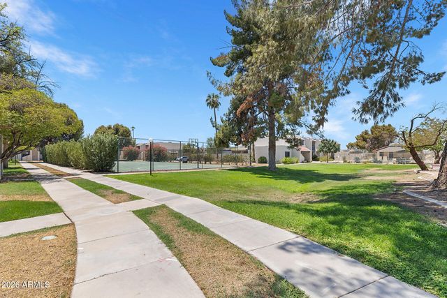5409 W ECHO Lane, Glendale, AZ 85302