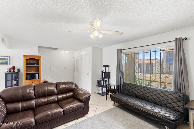 5409 W ECHO Lane, Glendale, AZ 85302