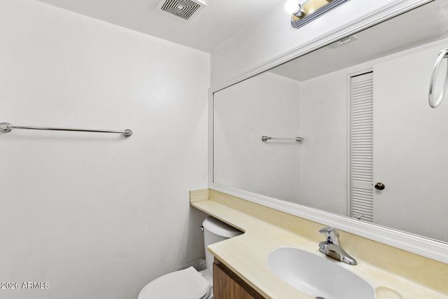 5409 W ECHO Lane, Glendale, AZ 85302