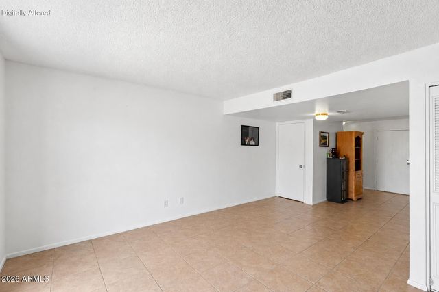 5409 W ECHO Lane, Glendale, AZ 85302