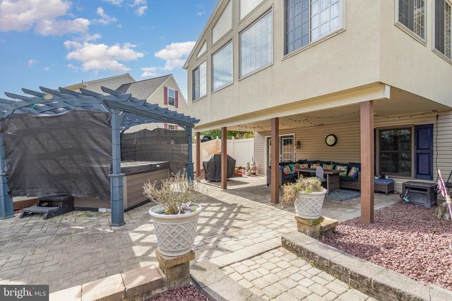 82 GARD CT, Columbia, PA 17512