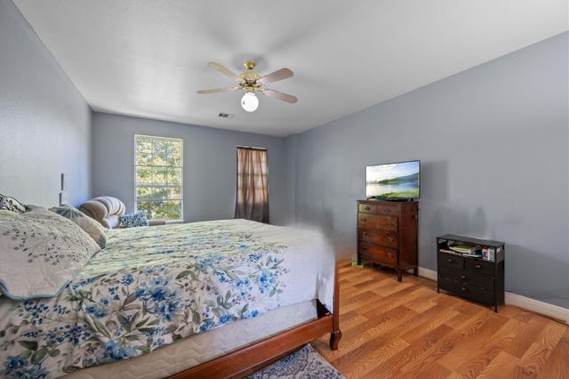 1517 Natural Bridge LN, Pflugerville, TX 78660