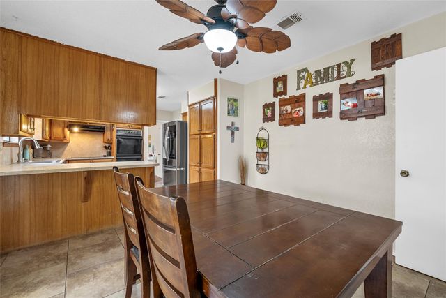 360 Elmwood Drive, Woodway, TX 76712