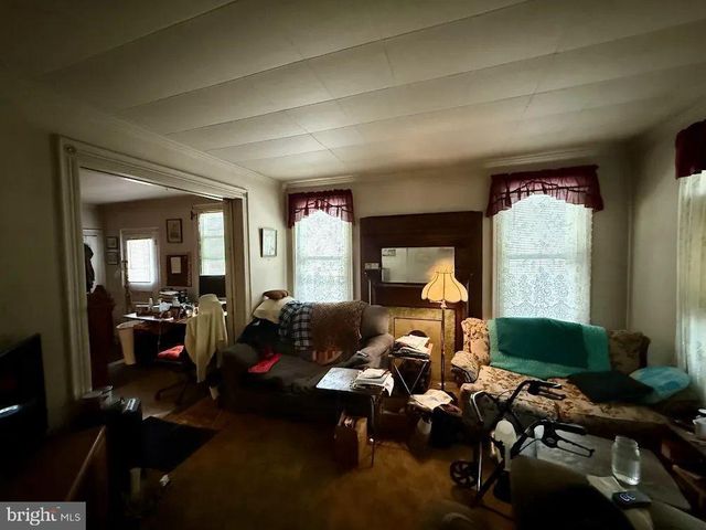 219 N GOVERNORS AVE, Dover, DE 19904