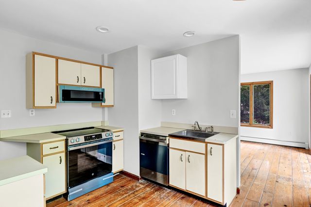 131 Derry Hill Road, Montville, CT 06382