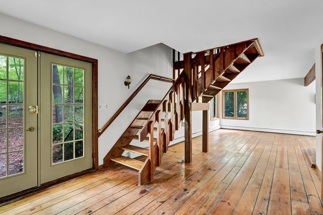 131 Derry Hill Road, Montville, CT 06382